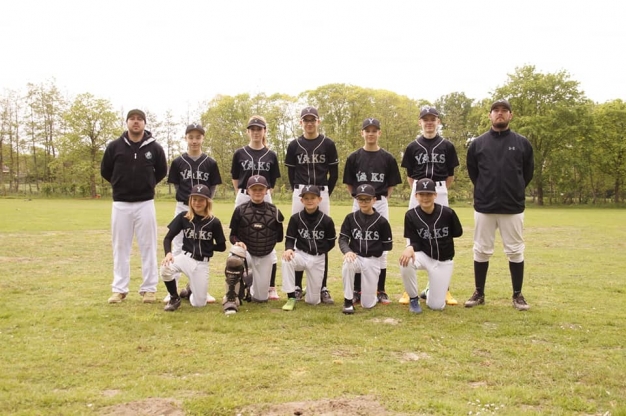 Yaks Jugend Baseball Team